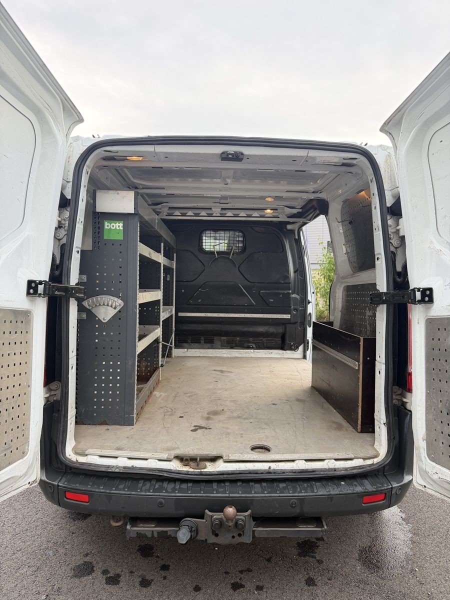 Ford Veicoli commerciali: Ford Transit Custom  – Usato da basel venduto da Dio10 7