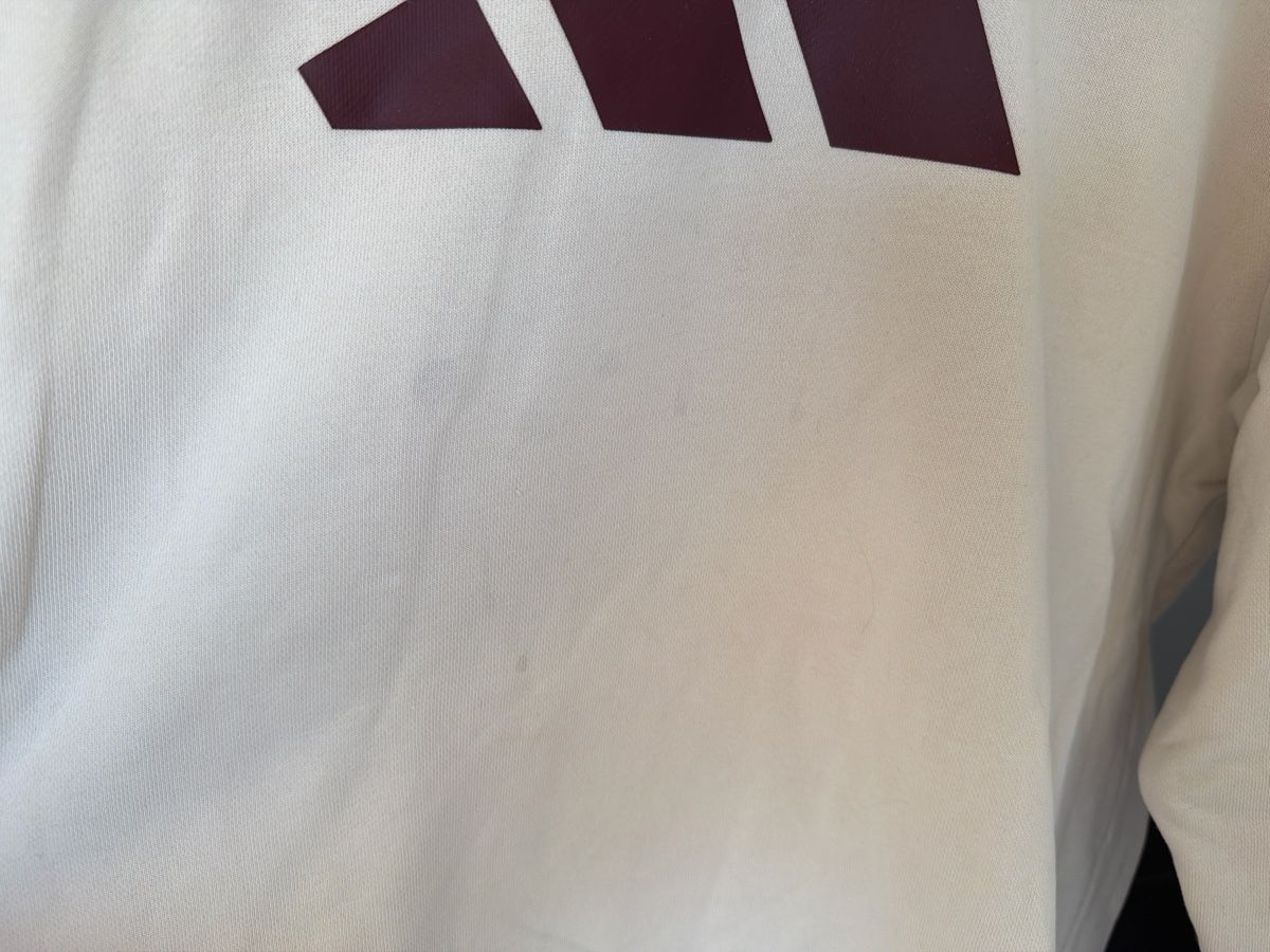 Adidas Pulls & Sweat-shirts: Pullover Adidas beige Grösse L leichte Flecken – D'occasion à Wetzikon ZH par philippe_22 1
