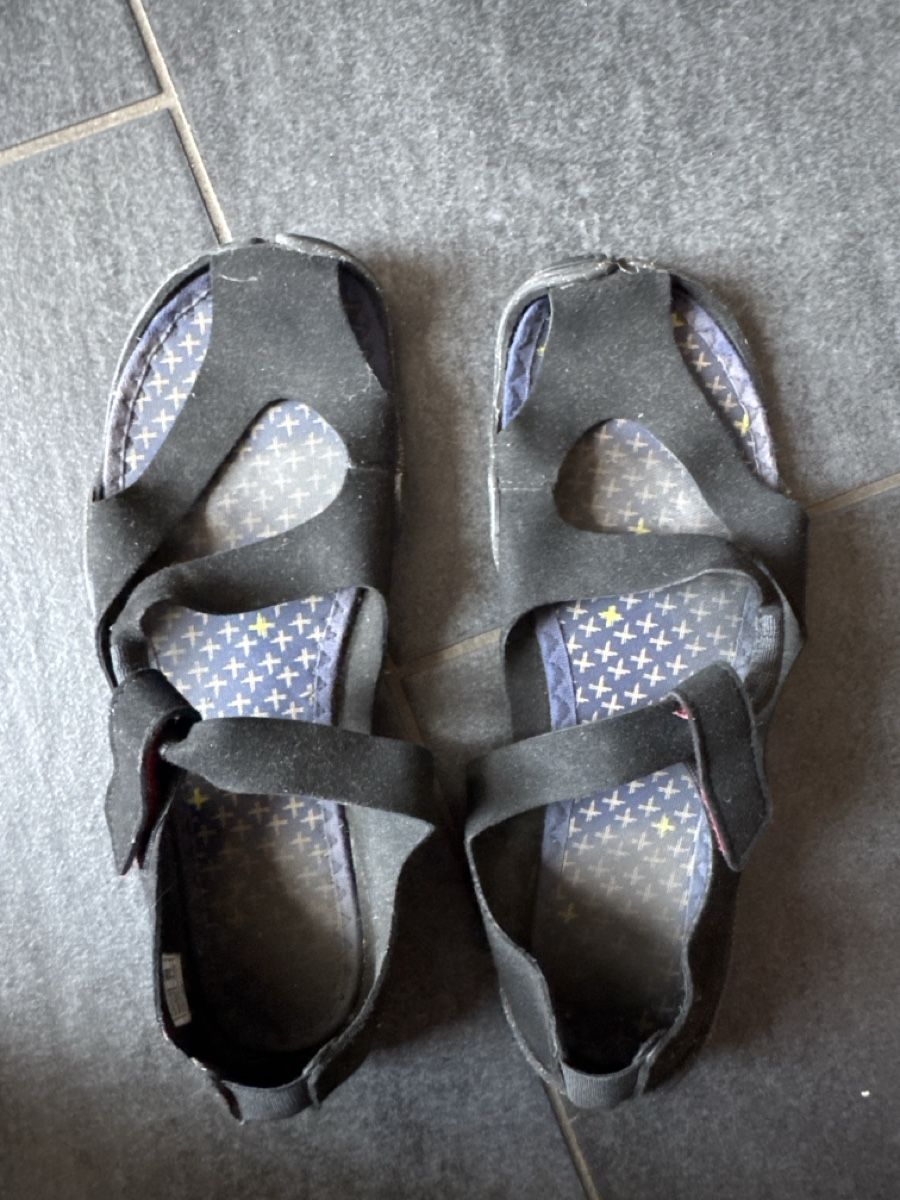 Wildling Damenschuhe: Wildlinge Federn 40 – Gebraucht aus Kallnach von lea_gdv8