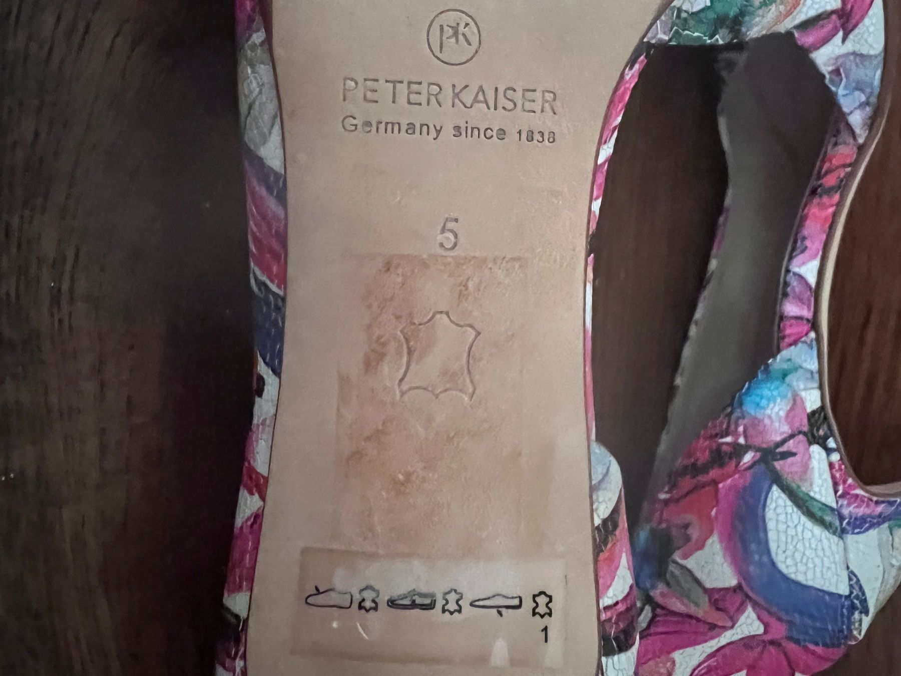 Kaiser Damenschuhe: Peter Kaiser Damenschuhe Gr. 38 Blumenmuster – Gebraucht aus Unterterzen von syllalex 3
