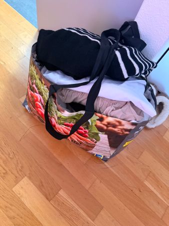 Grösse Kleiderpaket M-L