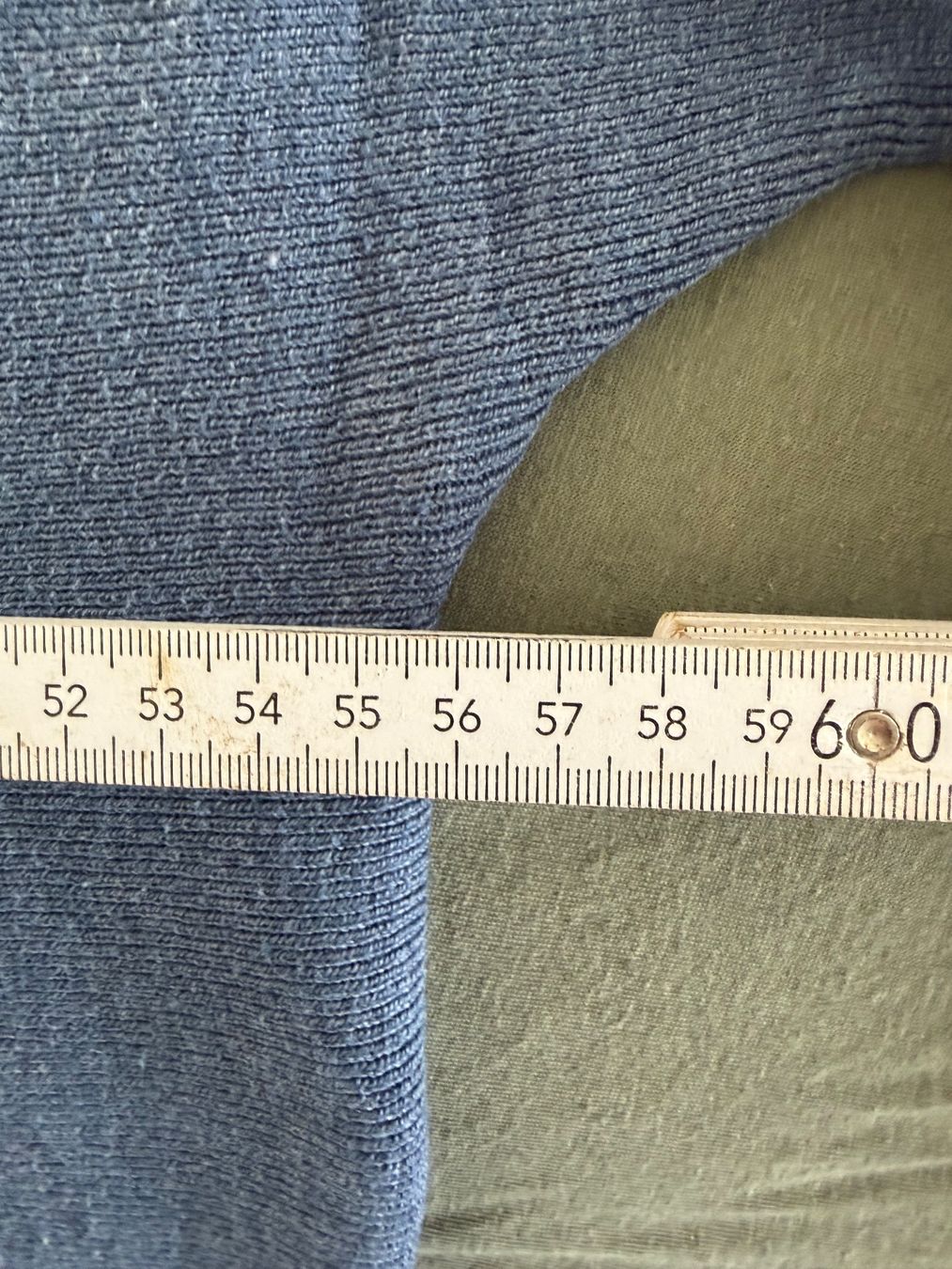 Pullover & Sweatshirts: Damenpulli Gr. L blau – Gebraucht aus Obergösgen von Andre118 3