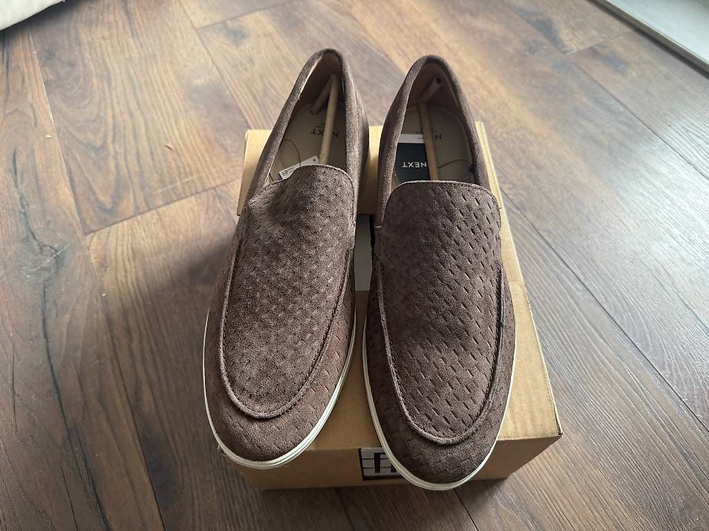 Scarpe da uomo: NEXT Slipper Braun Gr.45 – Nuovo e nell'imballaggio originale da Beinwil am See venduto da alo_58nm 1