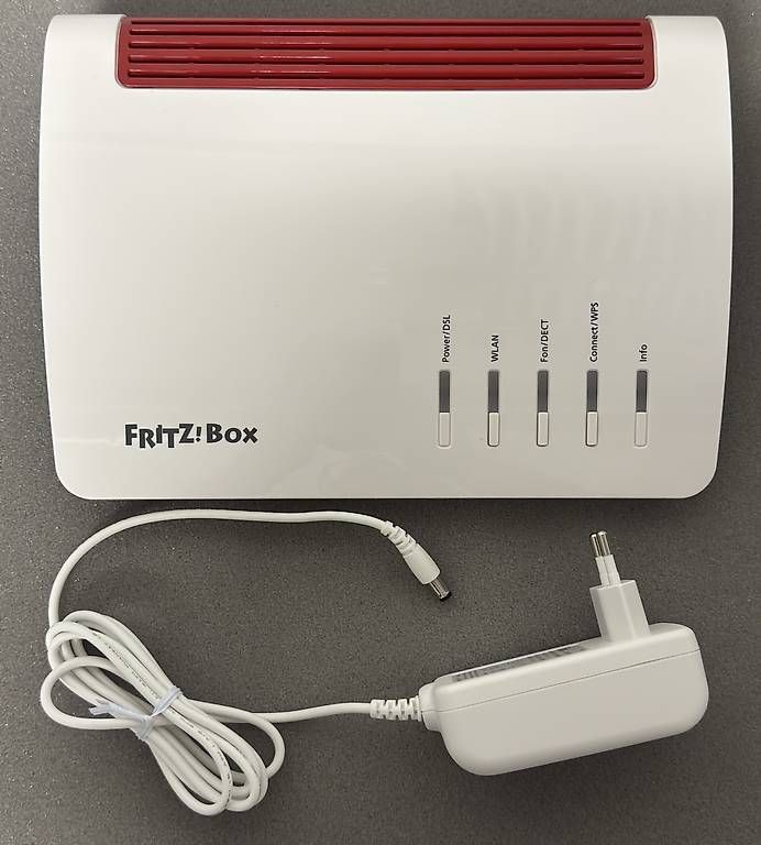 Modem & Router: FRITZ!Box 7590  – Usato da Niederbipp venduto da Mikhsap