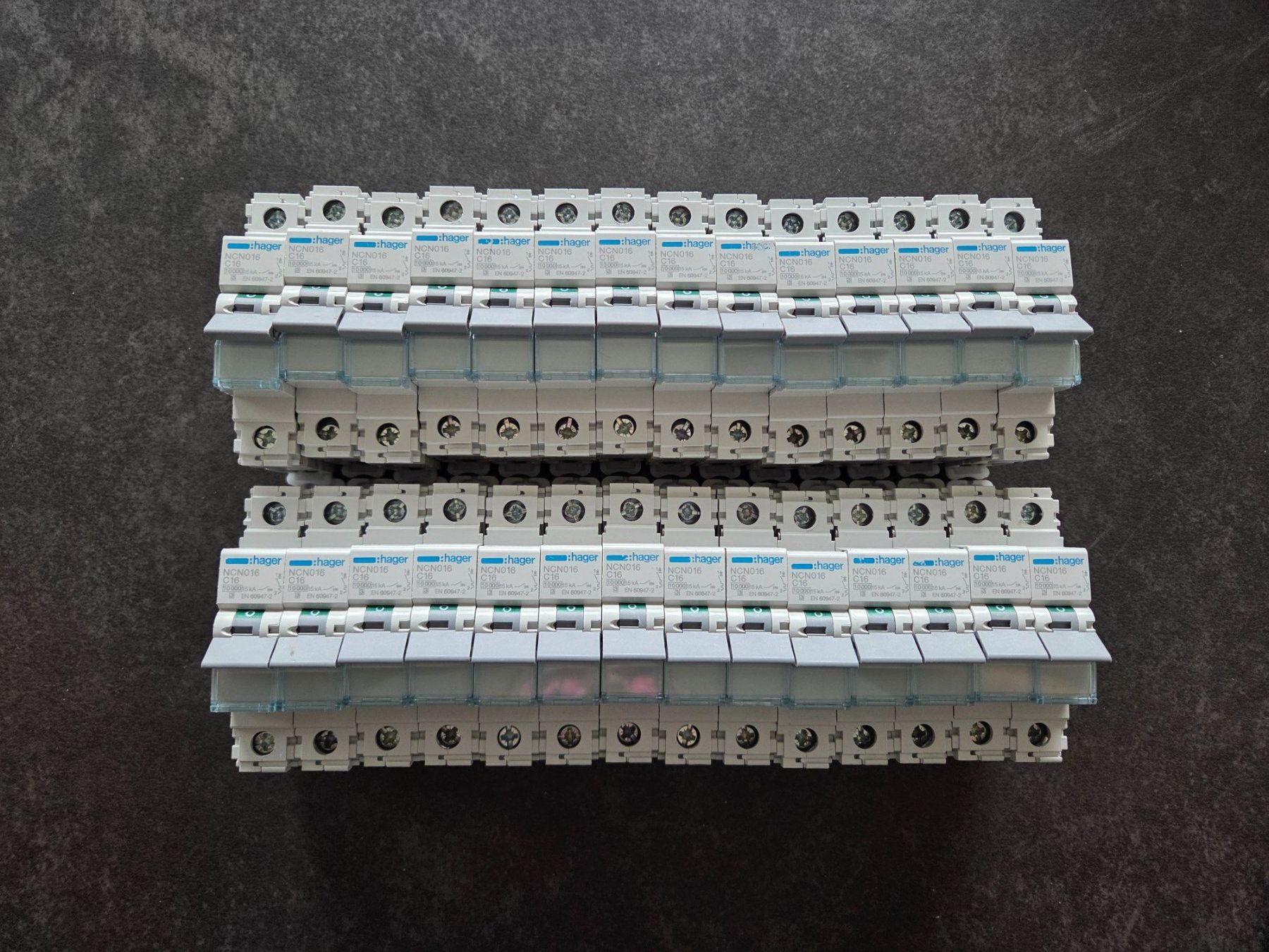 Hager Elektronikbauteile: 28x Hager LSC 16A – Neu (gemäss Beschreibung) aus Gränichen von Orliboy