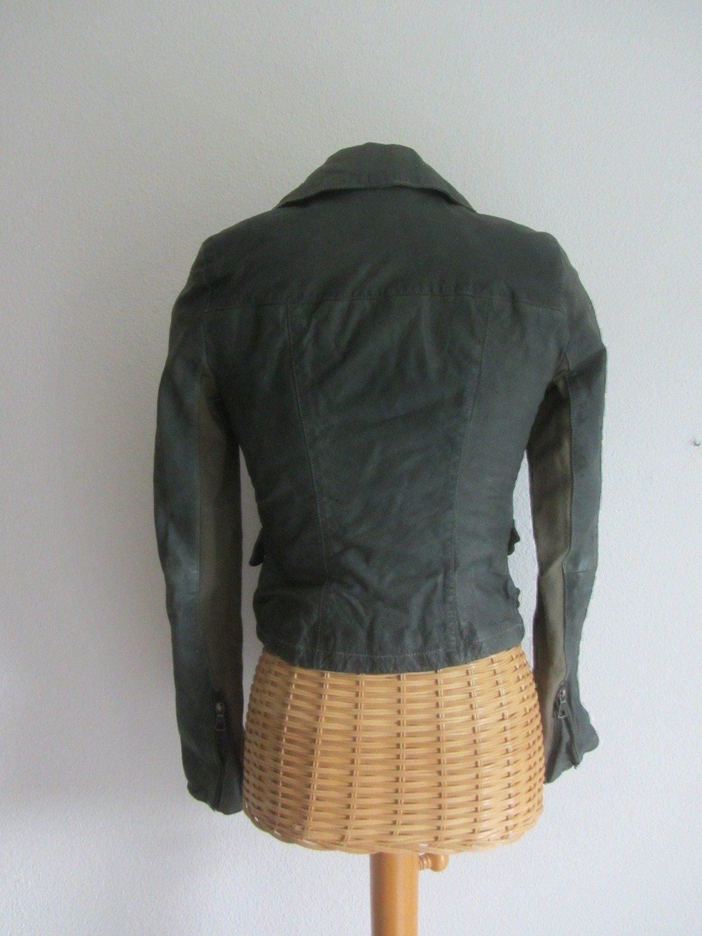 Jacken: SET - Lederjacke petrol-grau 34 – Gebraucht aus Zürich von Diazaio 3