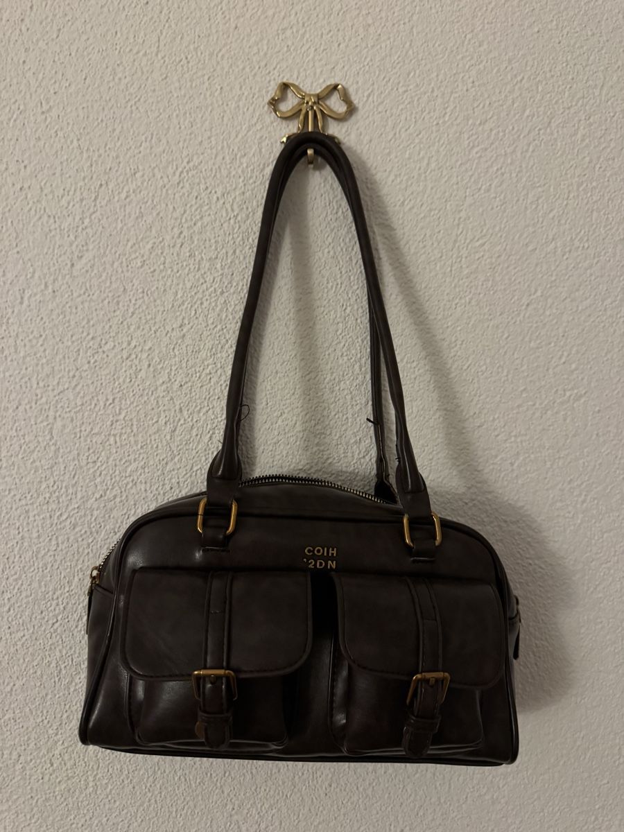 Taschen: Tasche  – Gebraucht aus Effretikon von ajl_rwt5