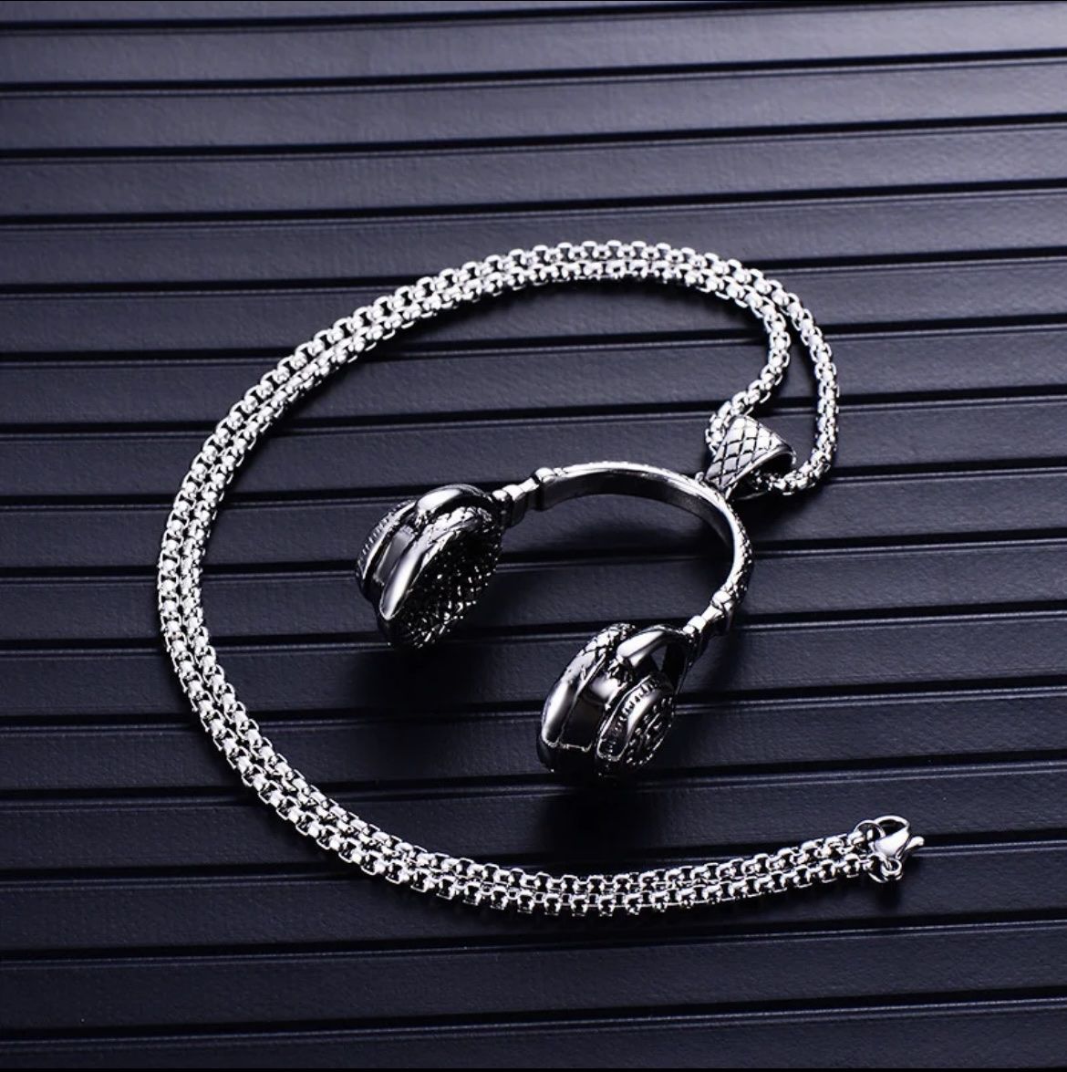 Catenine: Headphone Pendant from stainless steel – Nuovo e nell'imballaggio originale da Aarburg venduto da StavFashion 1