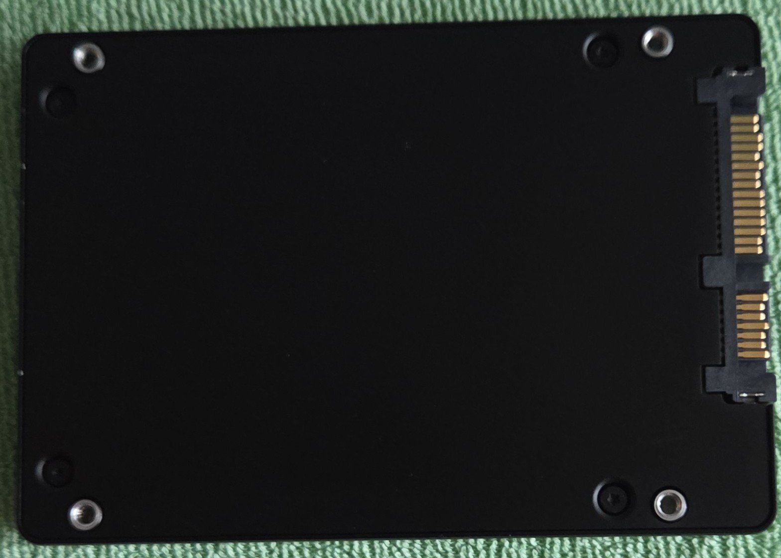 Samsung Disques durs: SAMSUNG SSD 256 GB – D'occasion à Kleindöttingen par keepITeasy 1