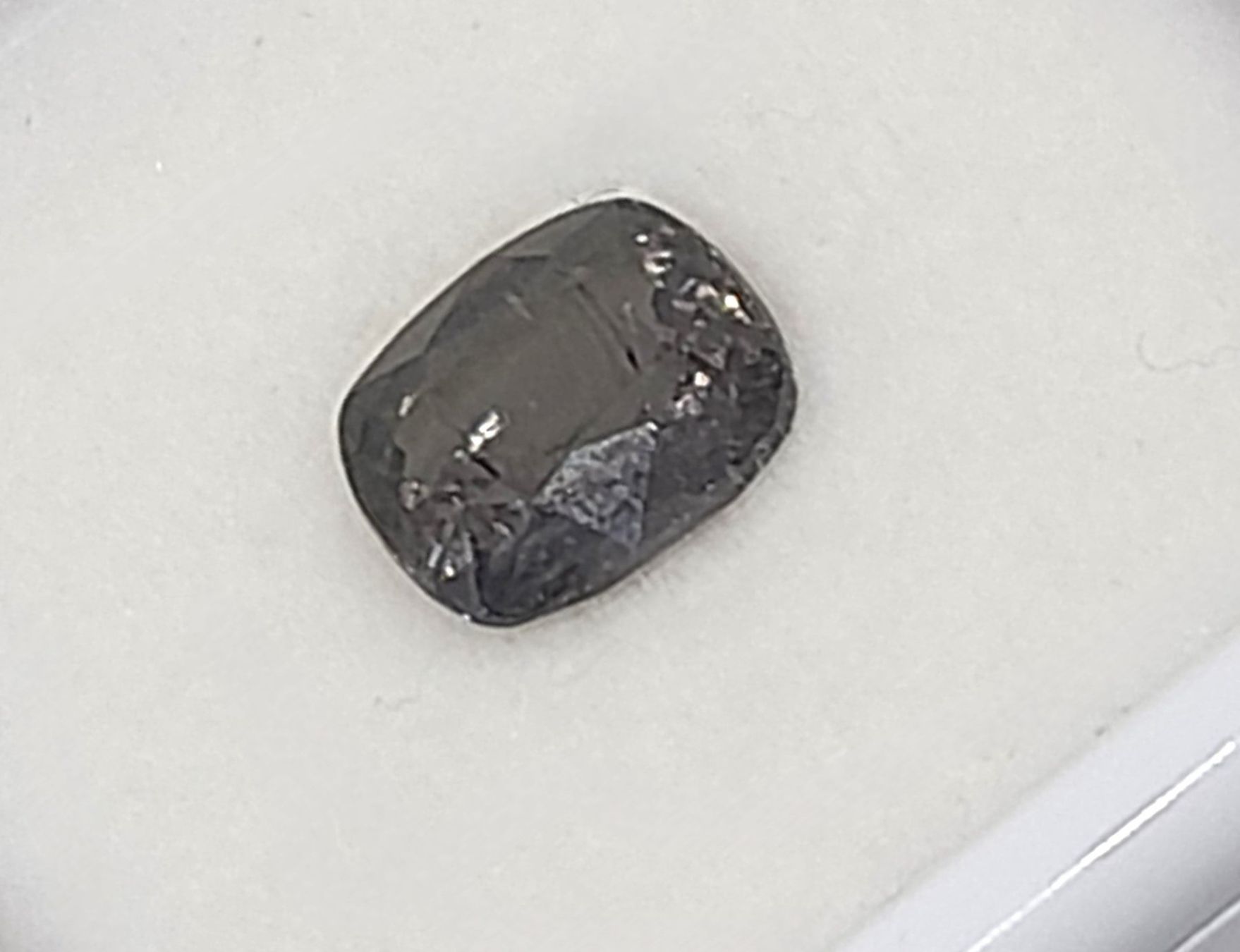 Pietre preziose: Superbe Spinelle gris 1.29 ct - Valeur 645.- Fr – Nuovo (secondo la descrizione) da Grimisuat venduto da Valgem 1