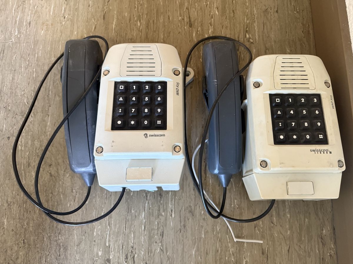 Telefoni: Telefon Wandstationen analog – Usato da Aarau Rohr venduto da Miga5