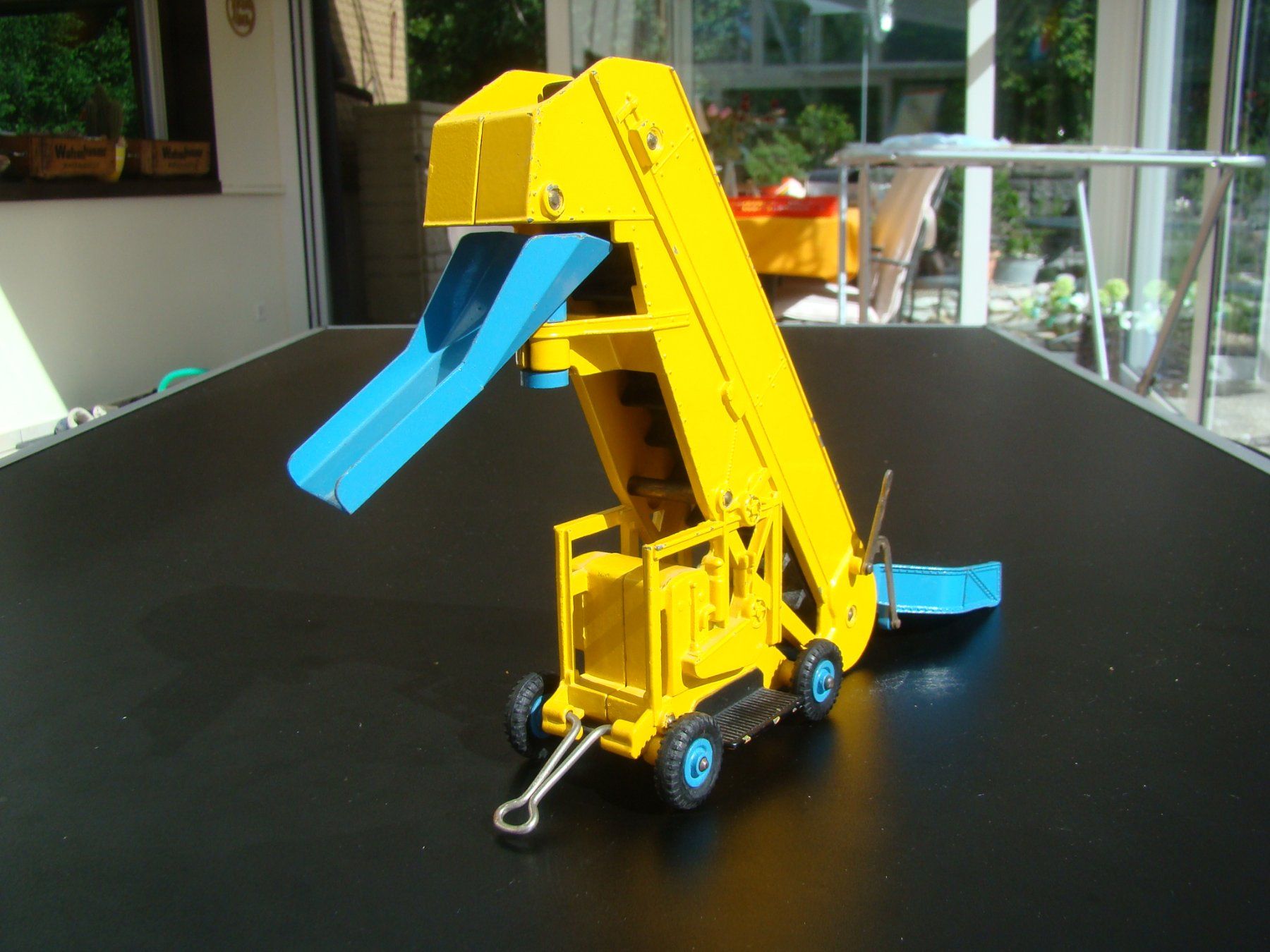 Dinky Toys Modellautos: Dinky Supertoys 964 Elevater Loader mit Förderband cool – Gebraucht aus Walzenhausen von Vanquish711 9