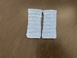 Handgestrickte Pulswärmer Amedisli Hellblau