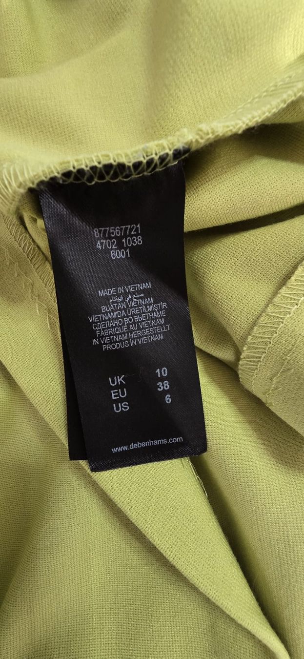 Vestiti: Schönes, hellgrünes Kleid mit Reissverschlüssen, Grösse 38. – Usato da Möhlin venduto da bea_gb97 5