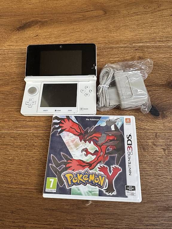 Consoles: Nintendo 3Ds – D'occasion à Müllheim Dorf par Rani97