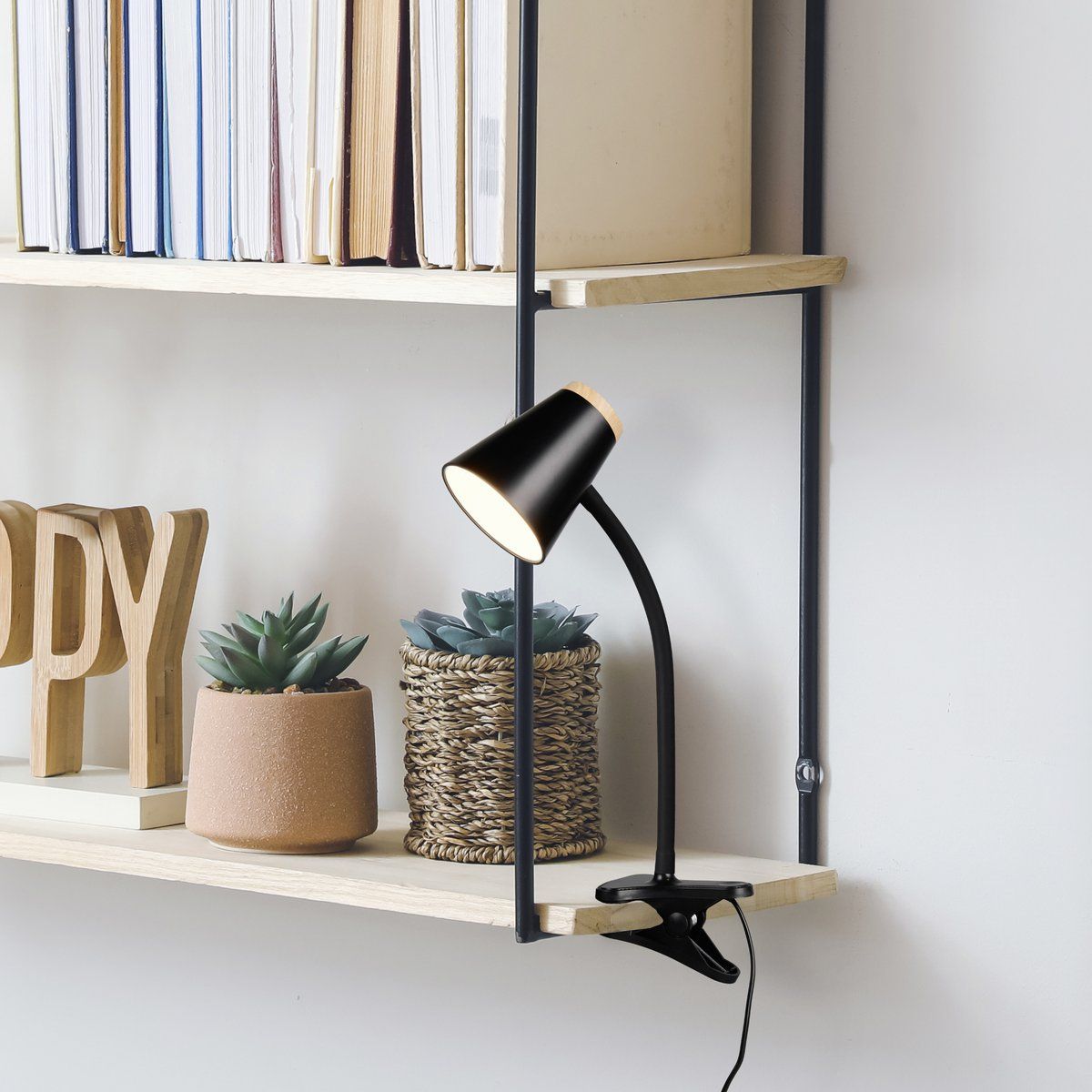 Lampade: LED Klemmleuchte, Schwarz, 32 cm Höhe – Nuovo (secondo la descrizione) da Kreuzlingen venduto da Smart-Light 1