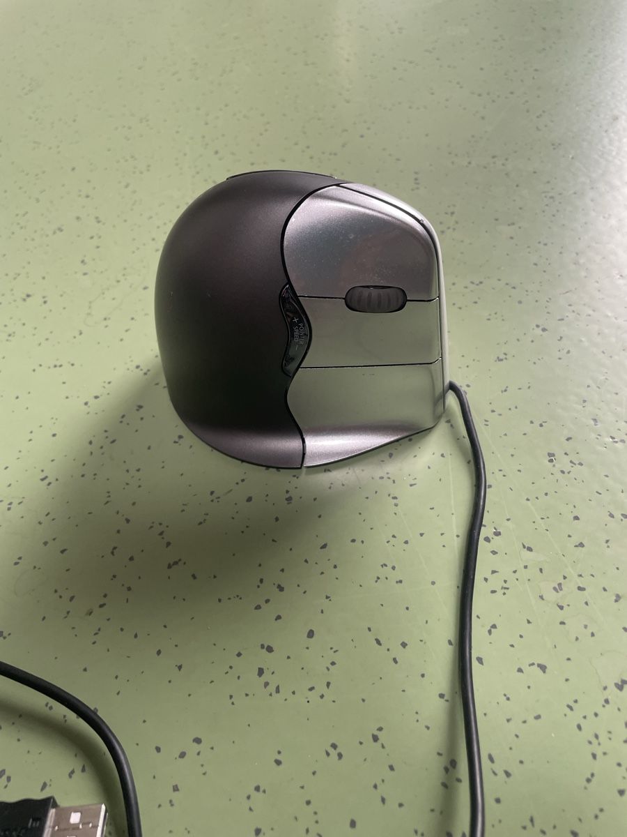 Mouse: Evolent Verticalmouse 4 rechts – Usato da Recherswil venduto da jafa74 1