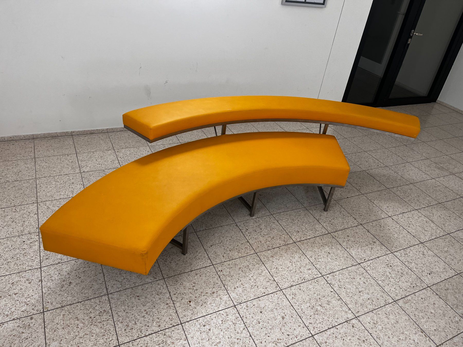 Sofas: Monte Carlo Leder Viersitzer-Sofa by Eileen Gray – D'occasion à Zürich par tarcik 3