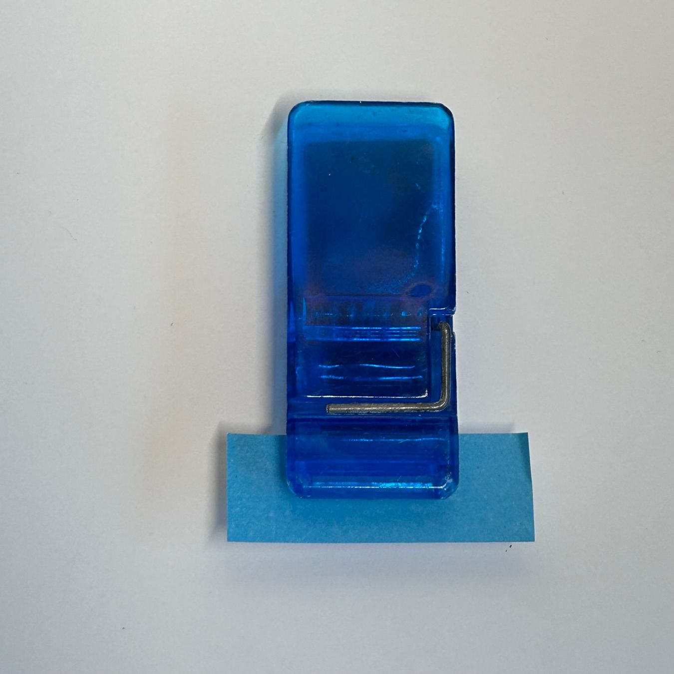 Calamite: Magnetclip (Blau) – Usato da Bern venduto da san_svt6