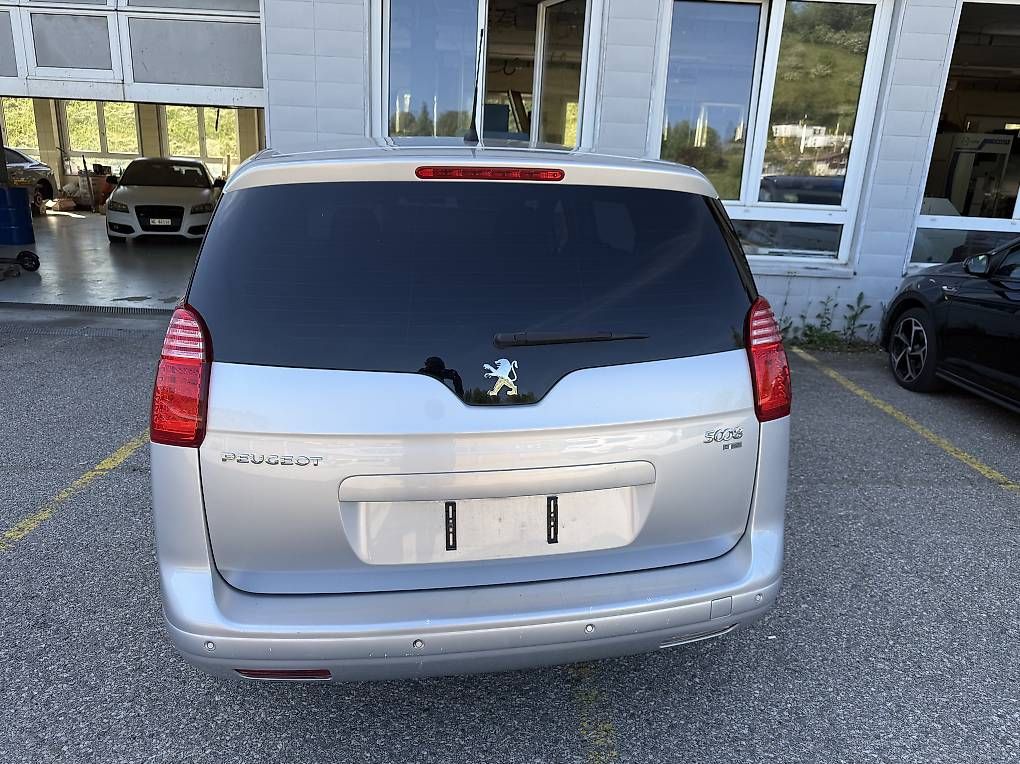Automobili: Peugeot 5008 – Usato da La Chaux-de-Fonds venduto da said-13 4