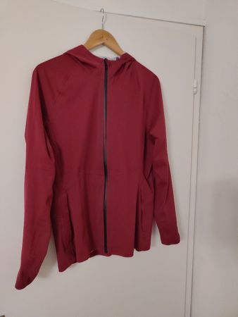 Asics S2 Laufjacke in L Lila