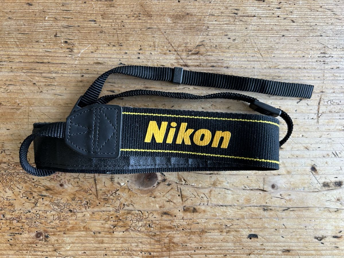 Nikon Fotocamera: Nikon D750 + Micro-Nikkor 60mm f/2.8 D – Usato da Langendorf venduto da and_vwq2 2