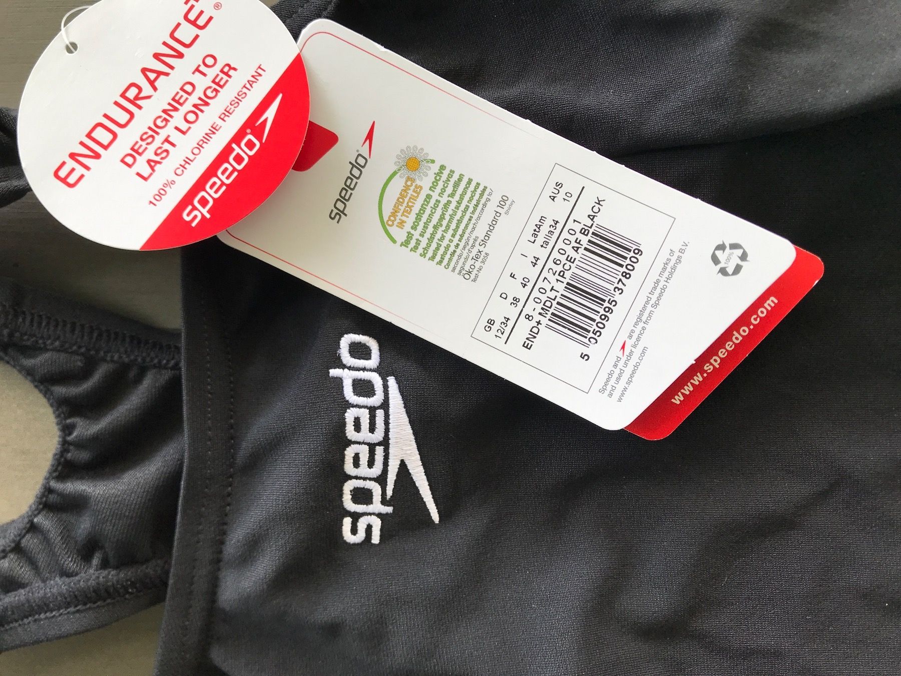 Speedo Costumi da bagno & Bikini: Badekleid Speedo Endurance, Gr. 38, schwarz – Nuovo e nell'imballaggio originale da Ebnat-Kappel venduto da Molton 5