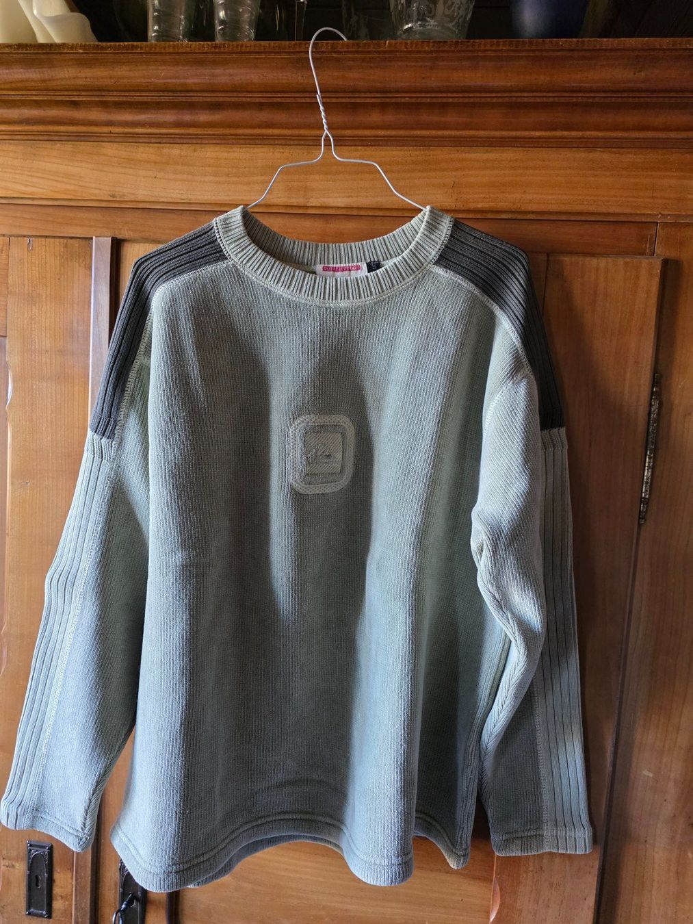 Quiksilver Maglioni & Felpe: Quiksilver Pullover Damen Grösse S – Usato da Walterswil BE venduto da Lonitti