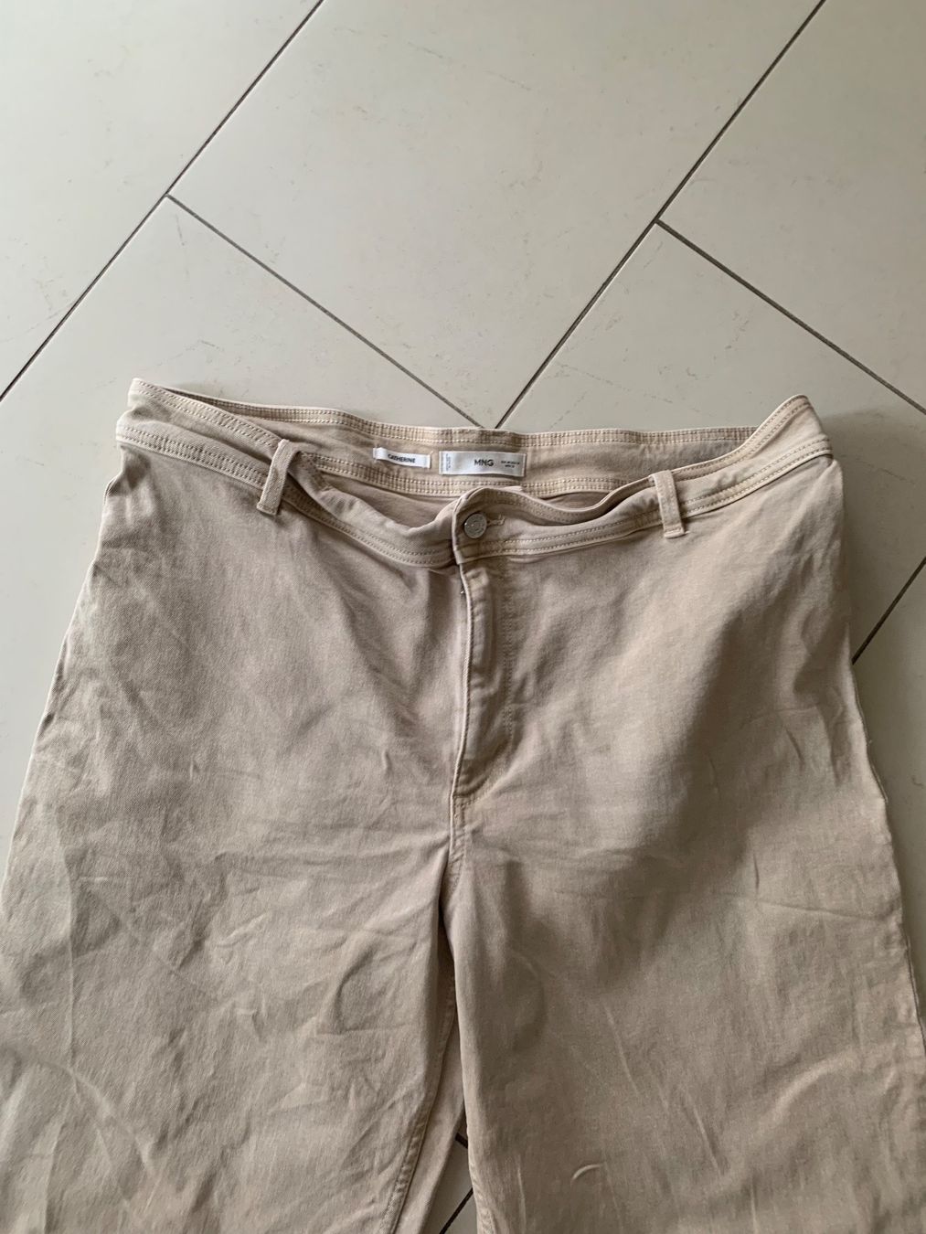 Mango Jeans: Mango Flared Jeans - sand Gr.48 – Usato da Ellikon an der Thur venduto da Bali1999 2