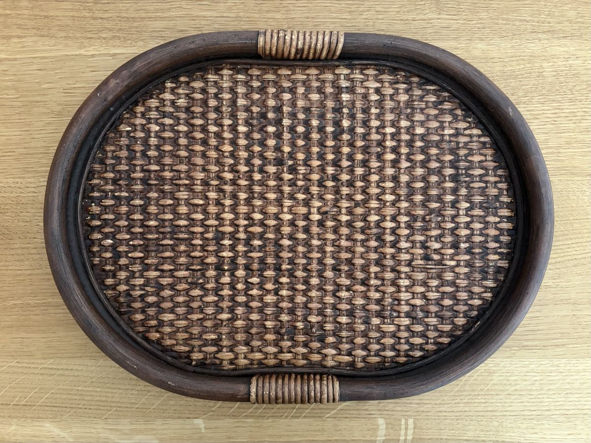 H&M Servierplatten: H&M Home Vintage Design Tablett Rattan – Neu (gemäss Beschreibung) aus Zürich von giuliak