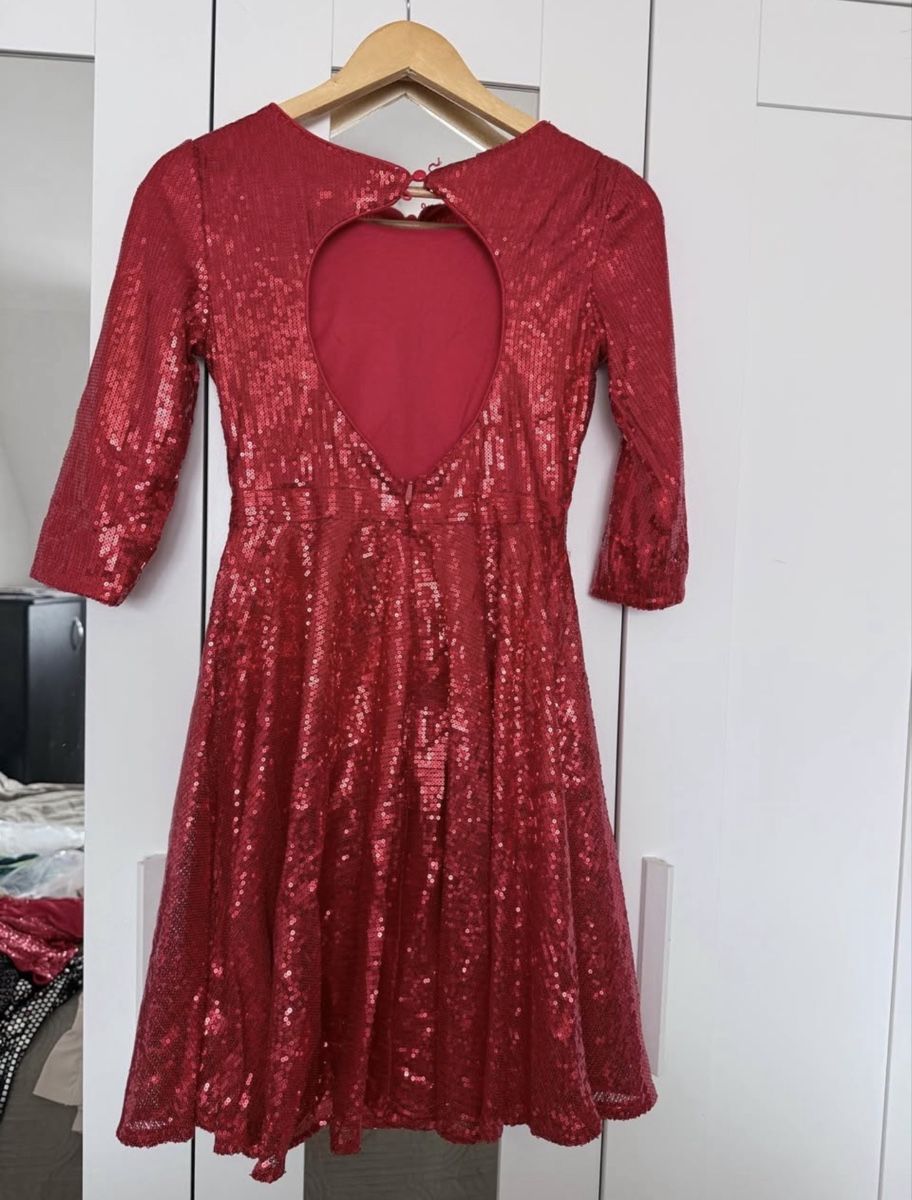 Vestiti: Kleid  – Usato da Frenkendorf venduto da Sua_p8dj