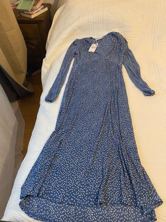 Robe longue Mango bleue à pois, taille M, comme neuve !