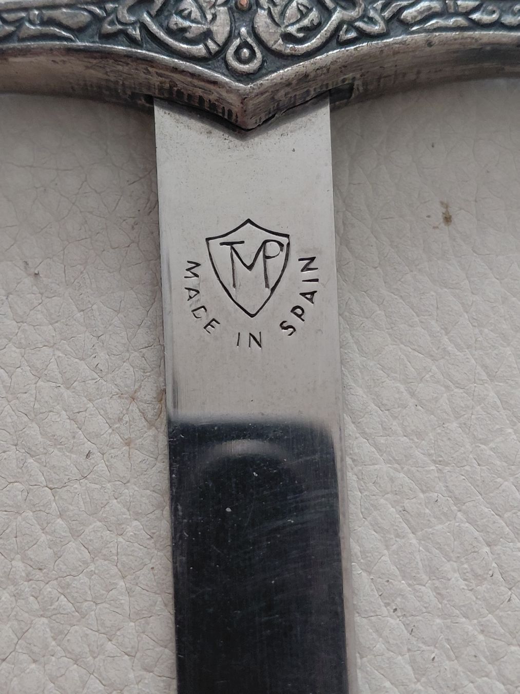 Sonstiger Bürobedarf: Brieföffner TMP Made in Spain mit Wappen silberfarben – Gebraucht aus Belp von mar_76s8 2