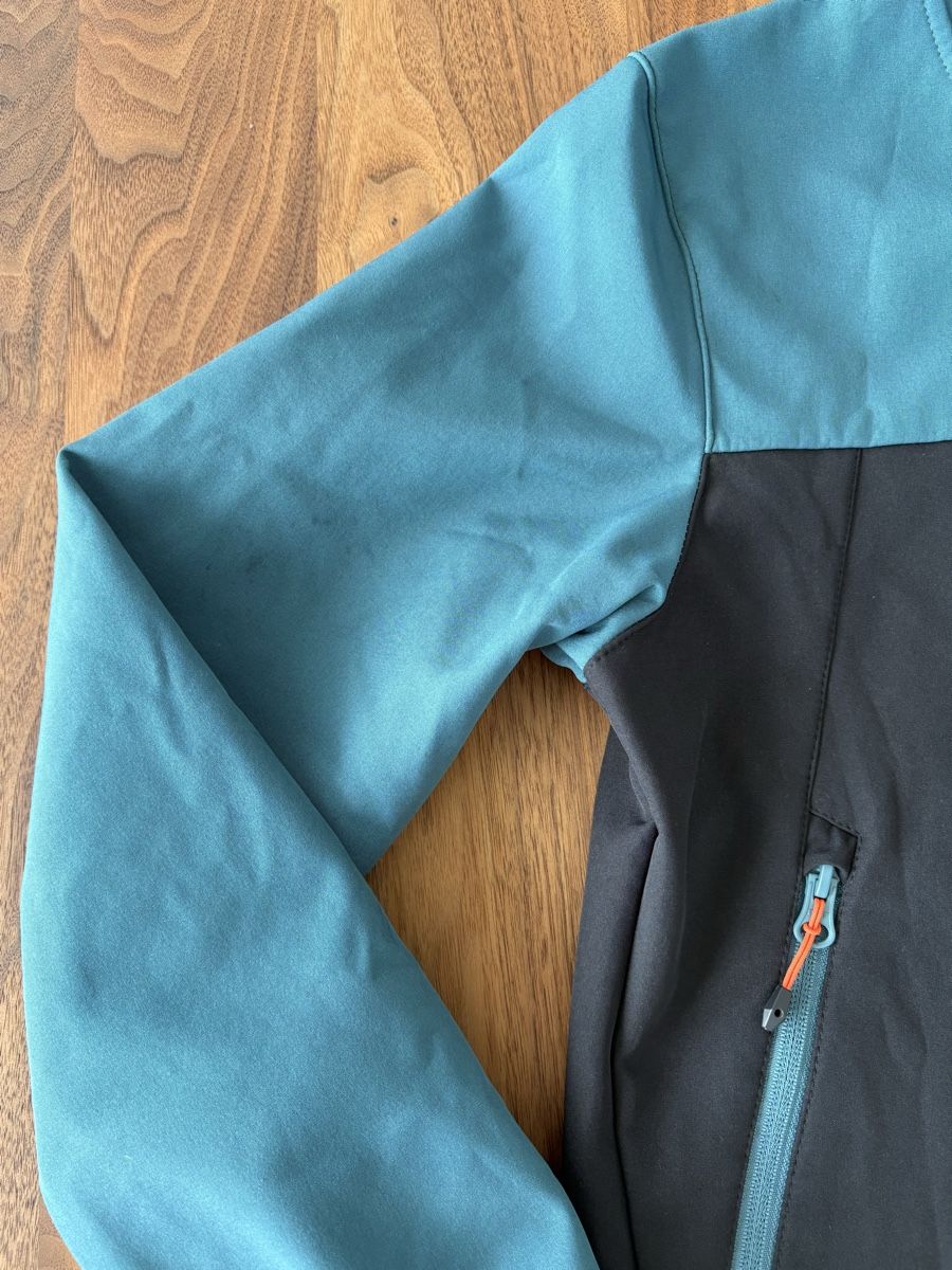 Icepeak Giacche & Cappotti: Ice Peak Softshelljacke 152 schwarz/grün – Usato da Bäretswil venduto da suevo 1