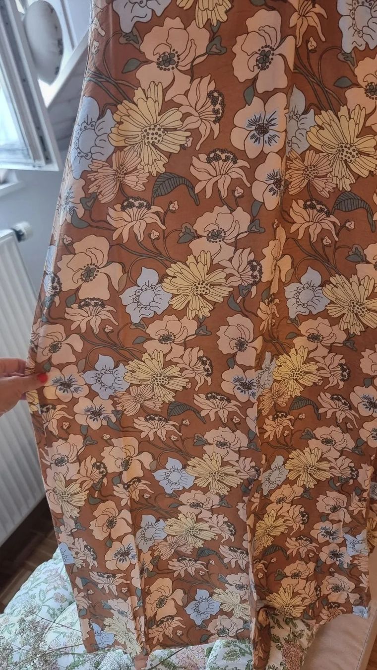 Vestiti: Robe mi-longue Edited à fleurs, état comme neuf – Usato da Vevey venduto da fer3ica 2
