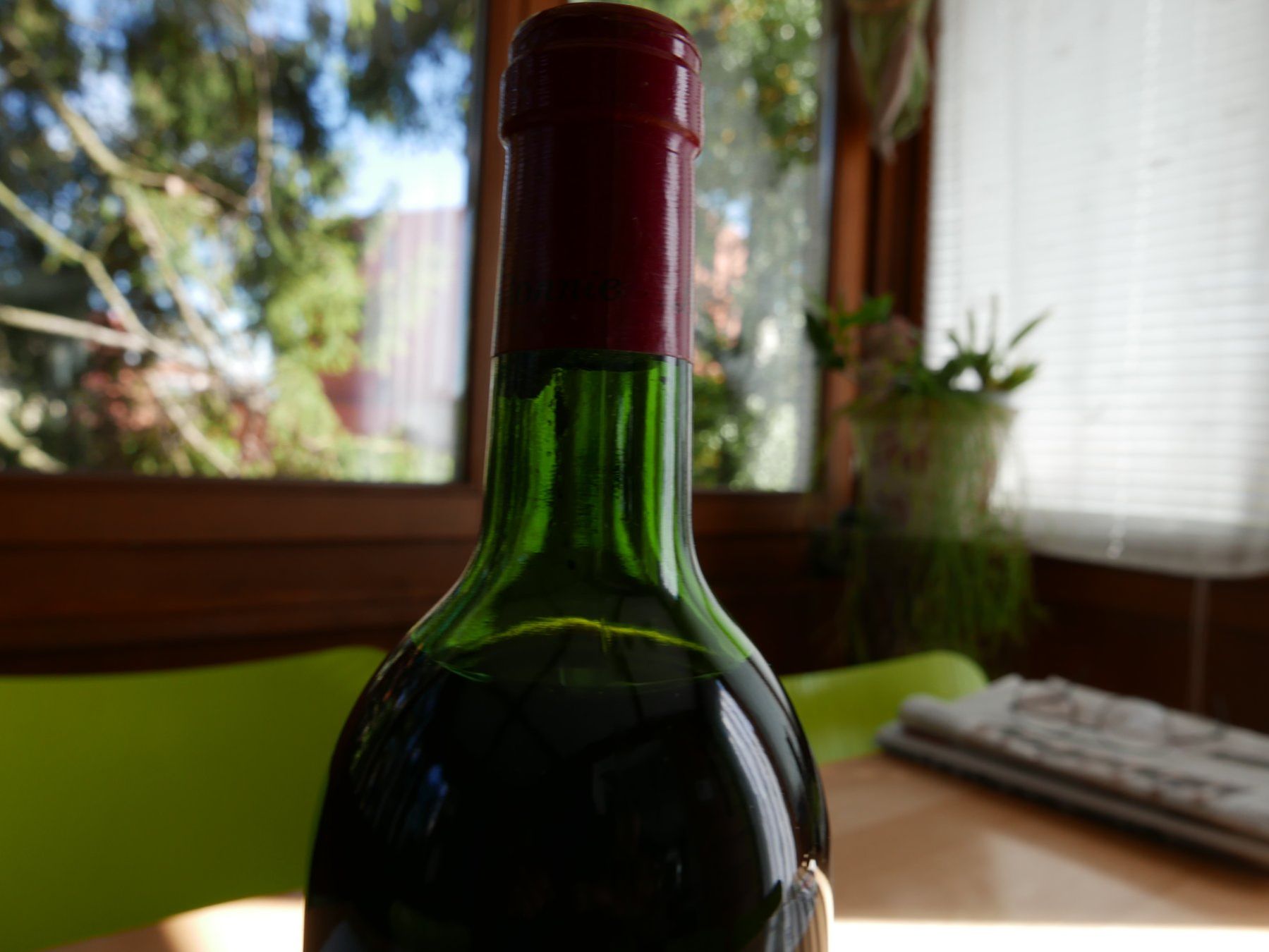 Mouton Rothschild Vino: Mouton - Cadet Bordeaux 1982 – Nuovo e nell'imballaggio originale da Rotkreuz venduto da nigal 6