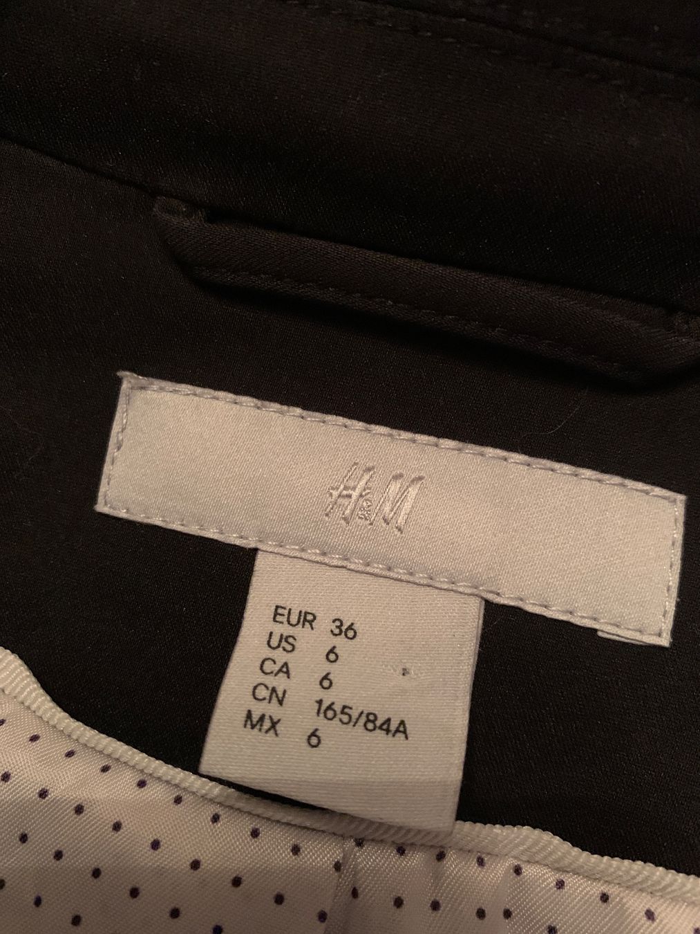 H&M Giacche: Joli blazer noir H&M taille 36 – Usato da MEYRIN venduto da Gwendo10 2