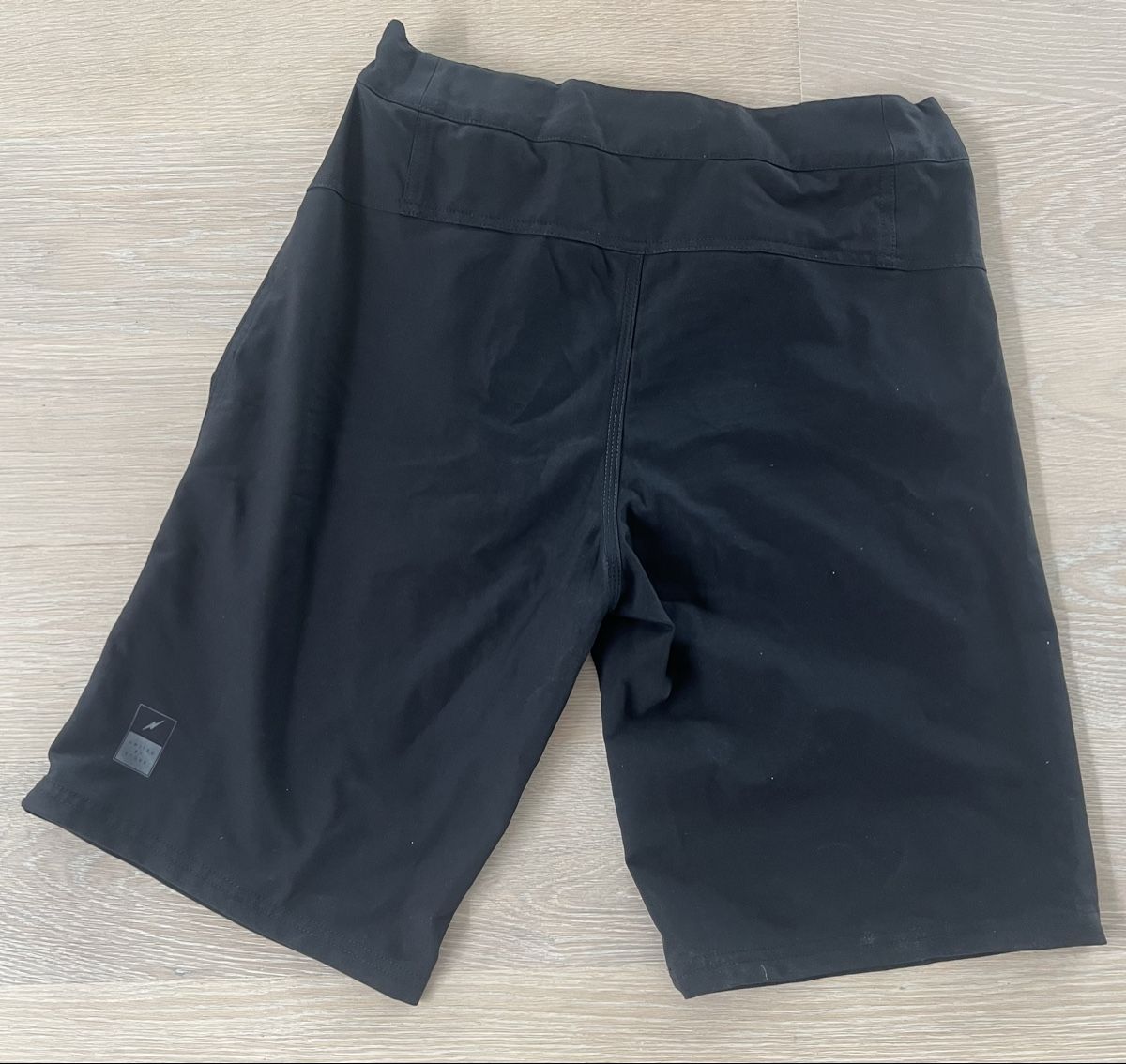Pantaloni: ION MTB FREERIDE SHORTS 32/M SCHWARZ – Usato da Horgen venduto da Seppus75 1