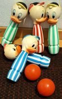 Donald Duck Bowling Set Walt Disney Production Vintage 🤩