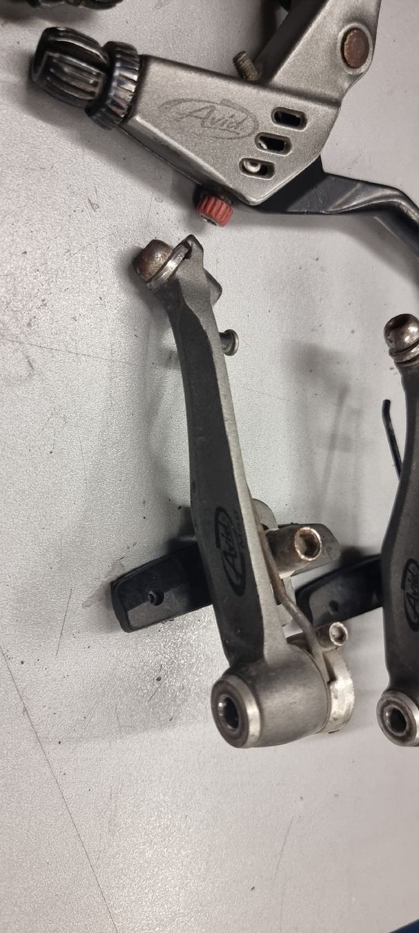 Avid Pezzi di ricambio: Avid V-Brake mit Bremshebel  – Usato da Seon venduto da Stibinio 3
