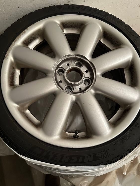 Mini Pneus & Roues: 2 x 4 Roues complètes pour Mini – D'occasion à Leysin par Jamesweb 1