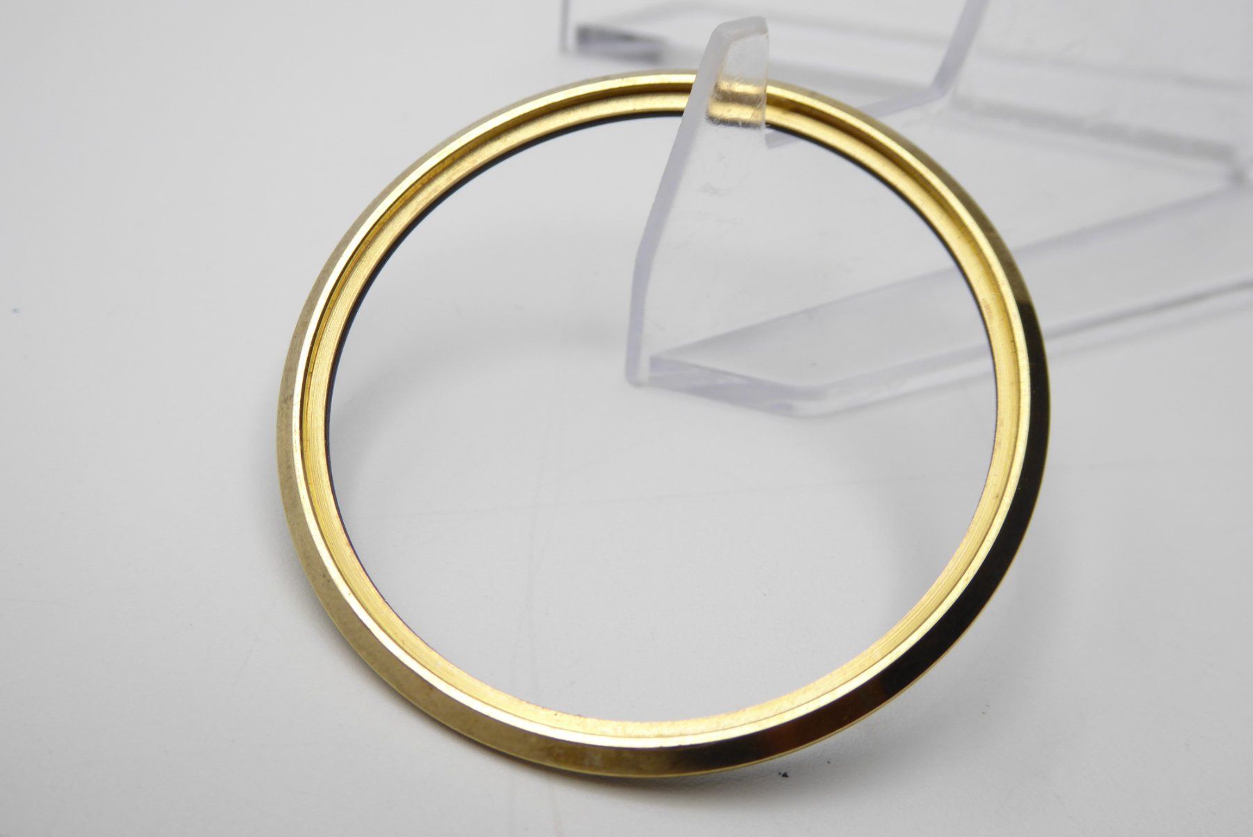 Omega Orologi: Omega Speedmaster bezel gold 40mm – Nuovo (secondo la descrizione) da Geneve venduto da adr_xk6n 3