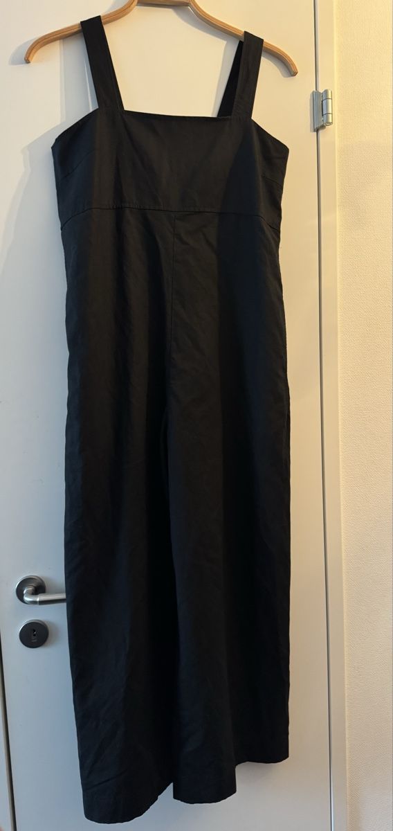 Tute: Uniqlo Leinen Jumpsuit Overall – Usato da Obfelden venduto da cesarina10 9