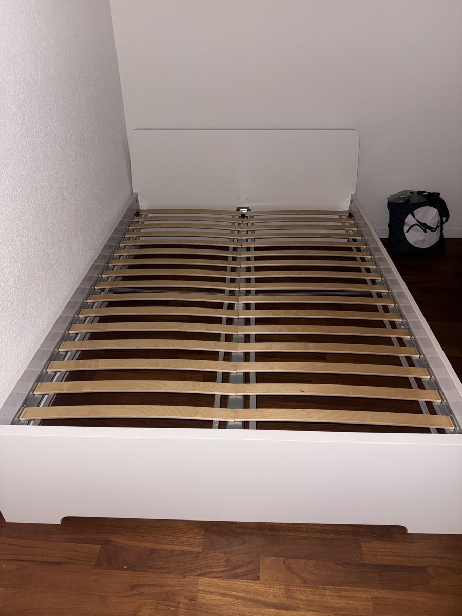 Ikea Betten: Ikea Bed frame 140x200 – Gebraucht aus Zürich von ele_x6kv