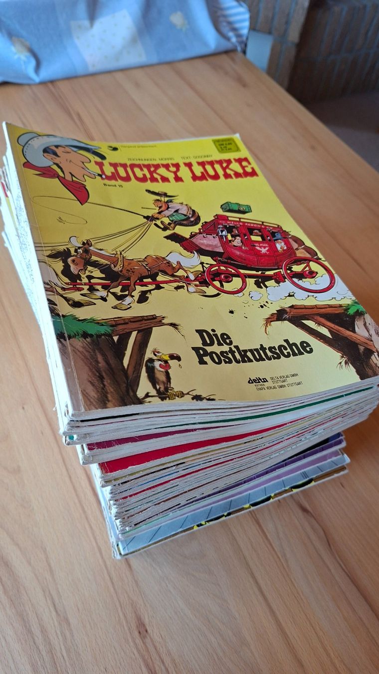 BD: Lucky Luke Comic-Hefte – D'occasion à Wiesendangen par sgr_lq7w 1