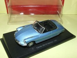 Citroën DS 19 Cabriolet 1961 hellblau met.      1:43