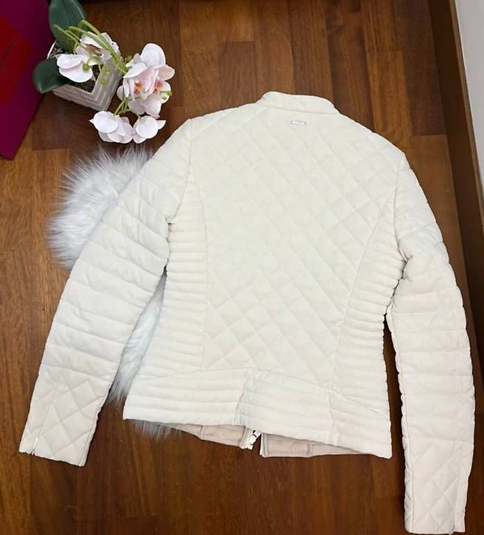 Jacken: GUESS padded jacket, water resistant S size – Neu und originalverpackt aus Altendorf von olg_rfk6 3