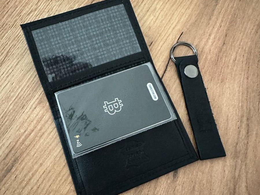 Brieftaschen: Bitcoin Card – Neu und originalverpackt aus Châtelaine von Mayy 7