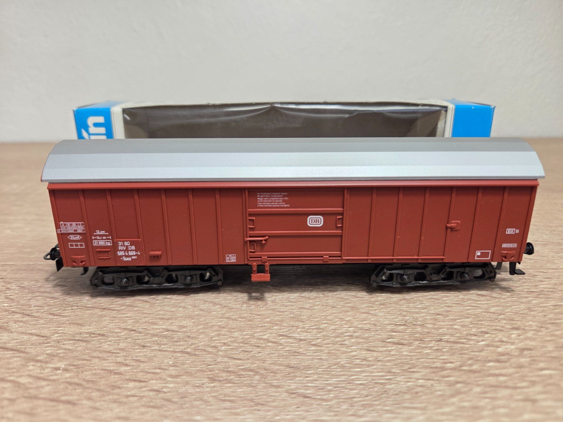 Märklin Trains électriques: Märklin 4460 Güterwagen DB H0 – Neuf avec emballage d'origine à St-Aubin-Sauges par Lo_Go 1