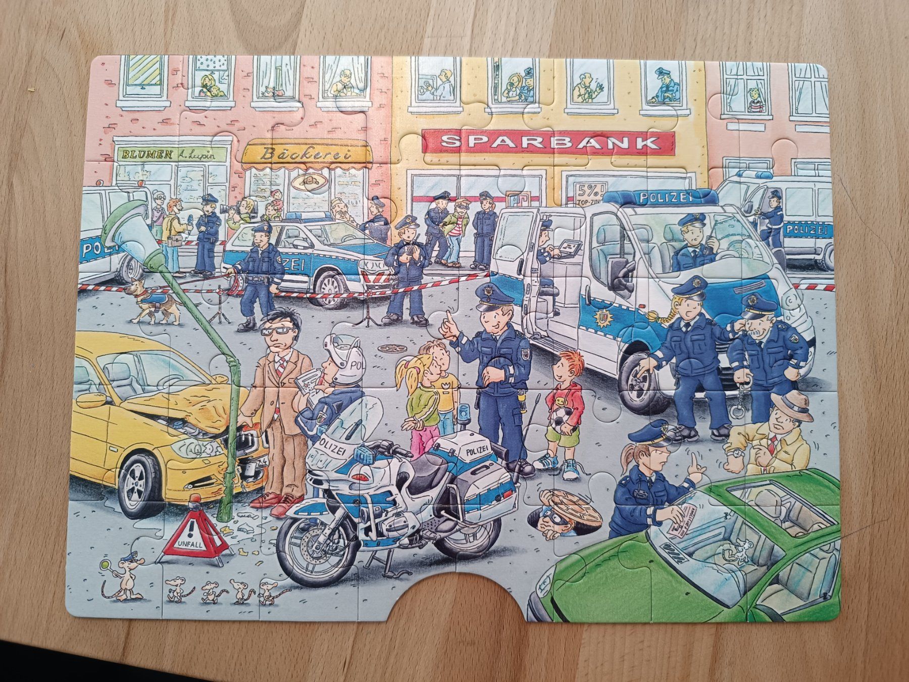 Puzzle: Kinderpuzzle Zwerge + Polizei – Usato da Emmenbrücke venduto da prise81 2
